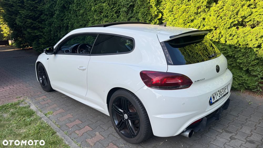 Volkswagen Scirocco 2.0 TSI Perfectline R-Style DSG - 23