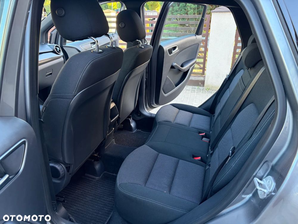 Mercedes-Benz Klasa B 180 CDI 7G-DCT - 35