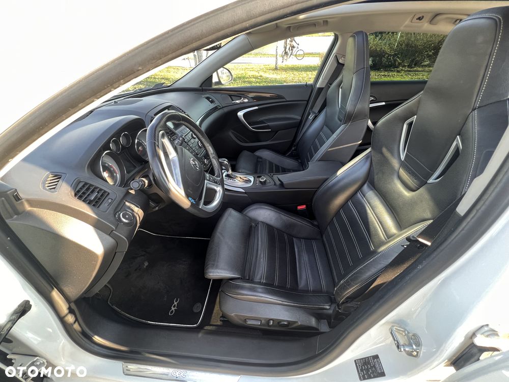 Opel Insignia - 34