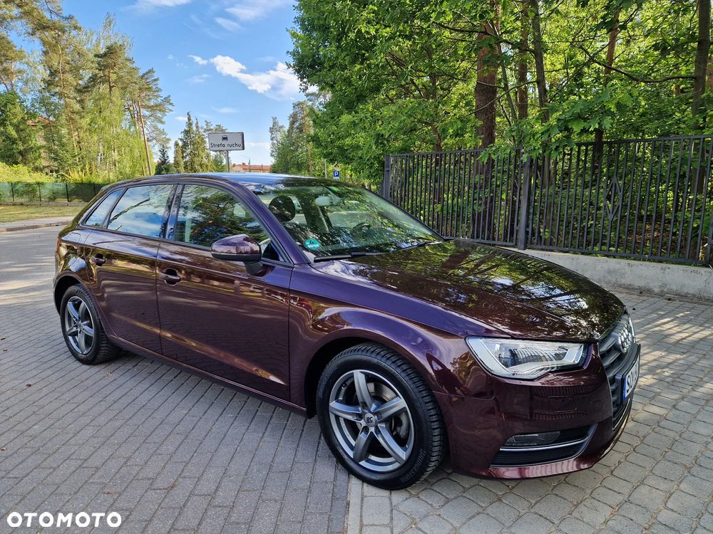 Audi A3 Sportback - 16