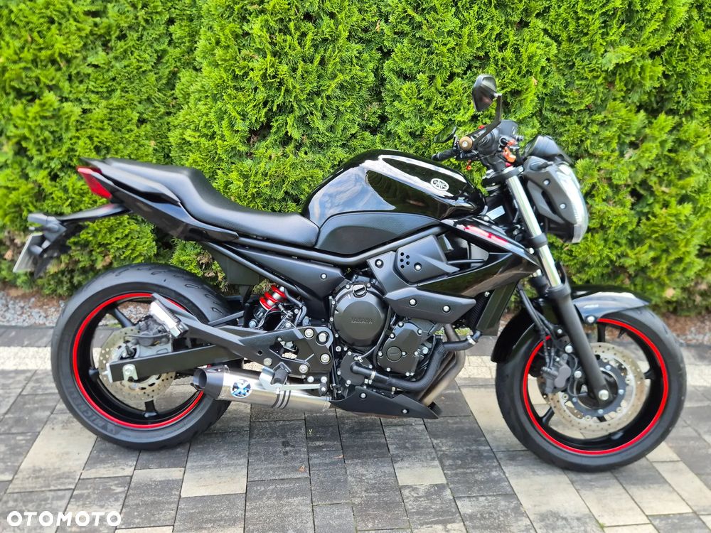 Yamaha XJ - 2