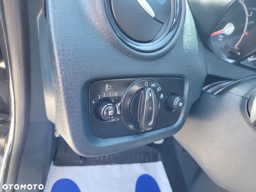 Ford Fiesta 1.6 Ti-VCT Sport S - 28