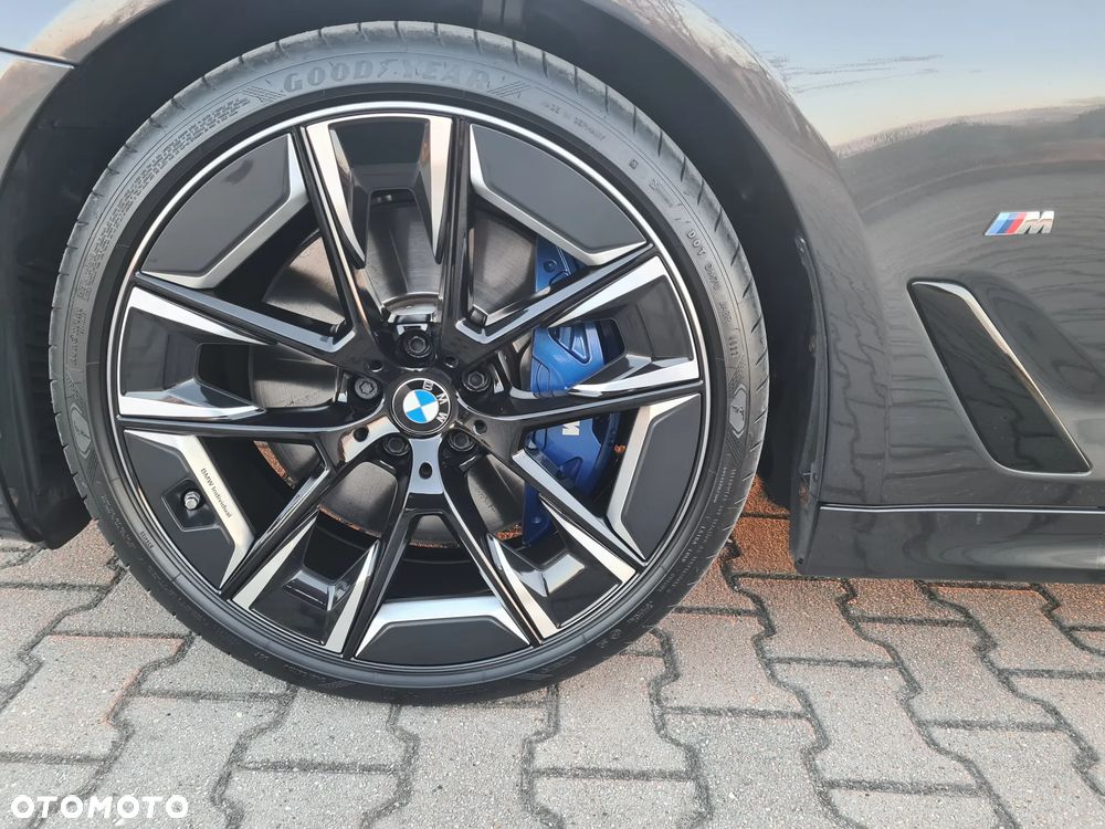 BMW Seria 5 530d xDrive mHEV M Sport sport - 16