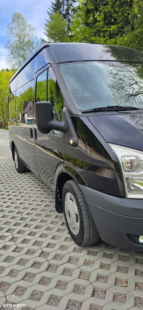 Ford Transit - 13