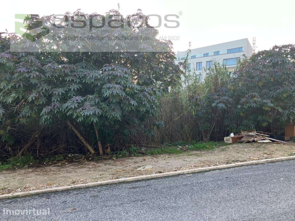 Terreno para construção em São João da Talha - Grande imagem: 2/2