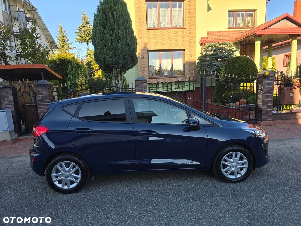 Ford Fiesta - 10