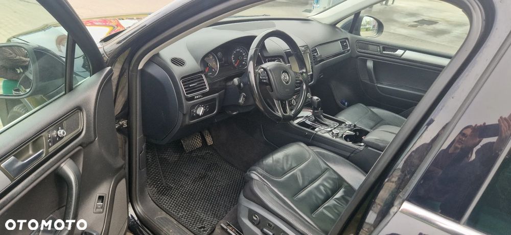 Volkswagen Touareg 3.0 V6 TDI BMT - 8