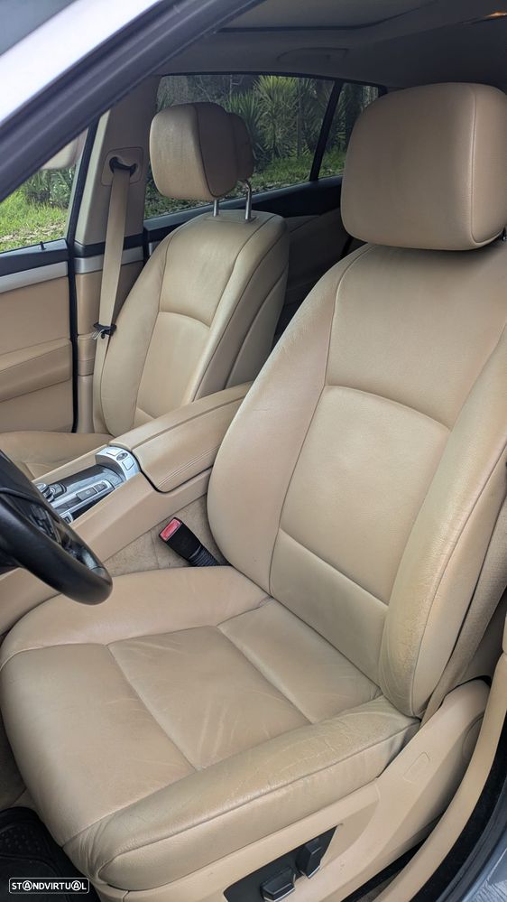 BMW 530 Gran Turismo - 10