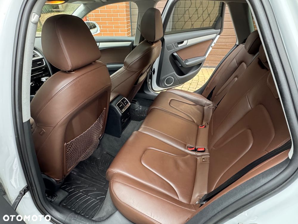 Audi A4 Allroad 3.0 TDI DPF S tronic - 11