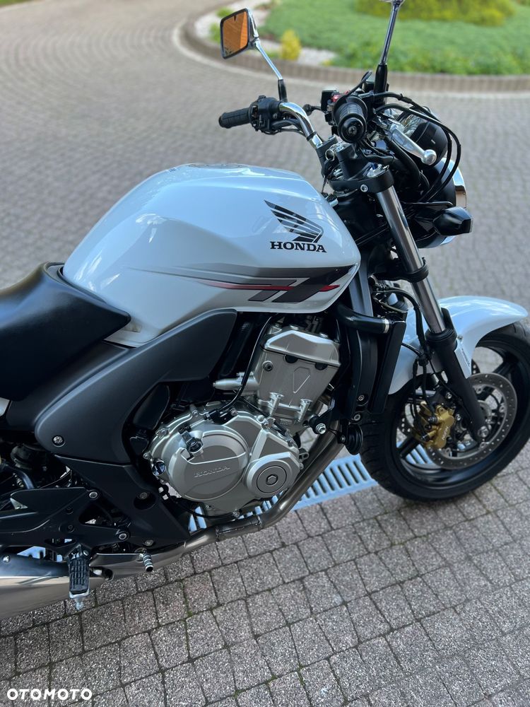 Honda CBF - 24