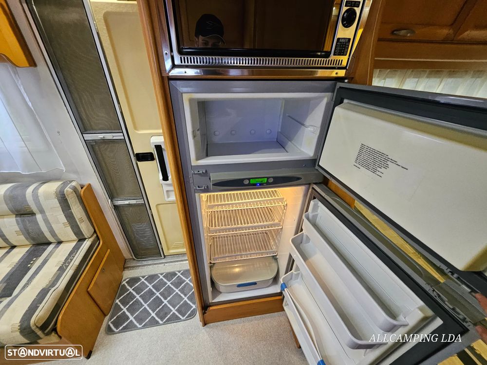 Hymer B Classic 655 CAMA FRANCESA + BASCULANTE - 33