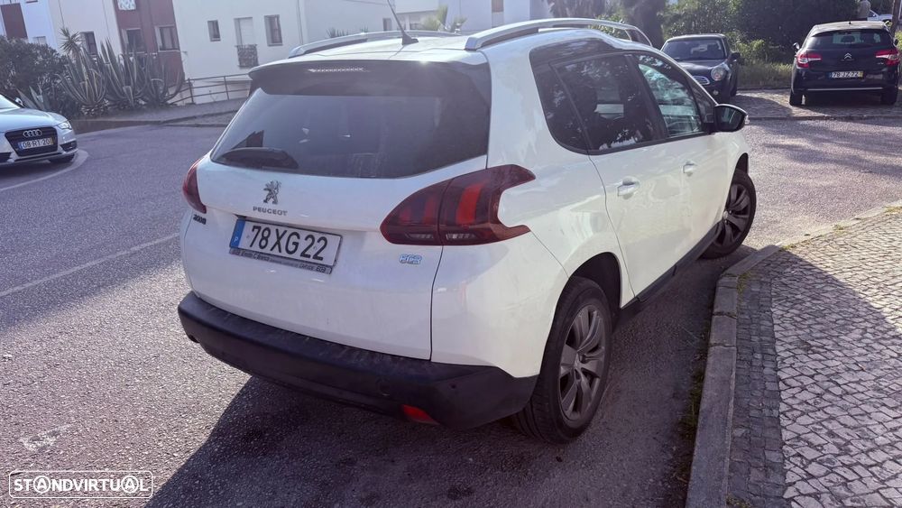 Peugeot 2008 1.2 PureTech Style - 5