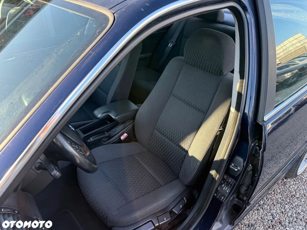 BMW Seria 3 - 23