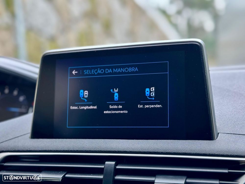 Peugeot 5008 1.2 PureTech Allure Grip Control EAT6 - 41