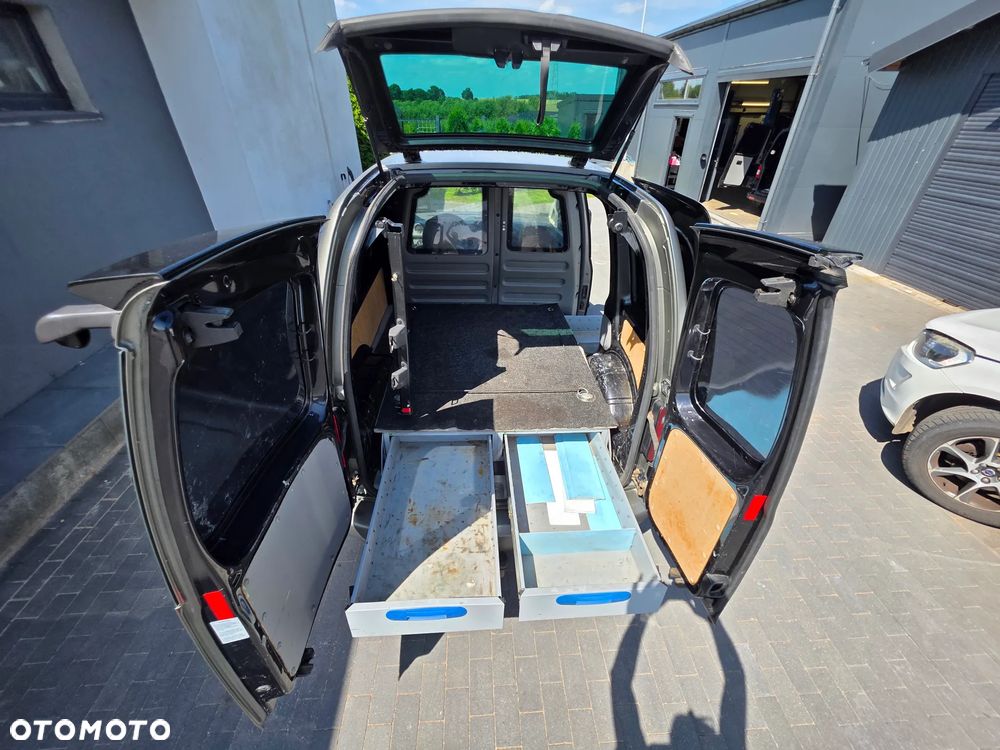 Volkswagen Caddy - 2