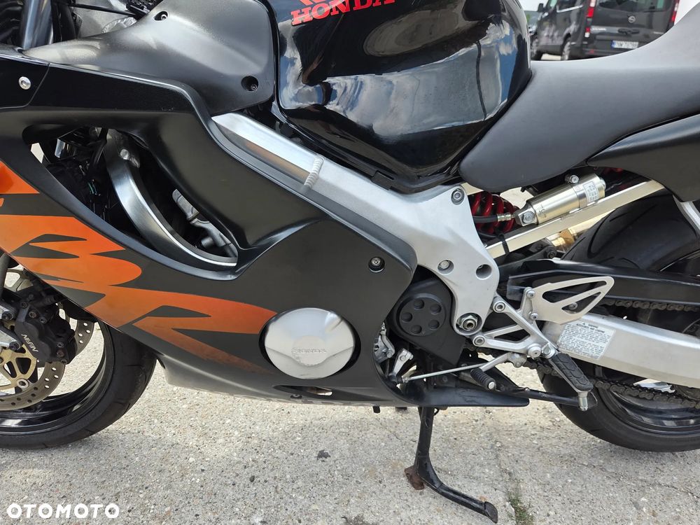 Honda CBR - 6