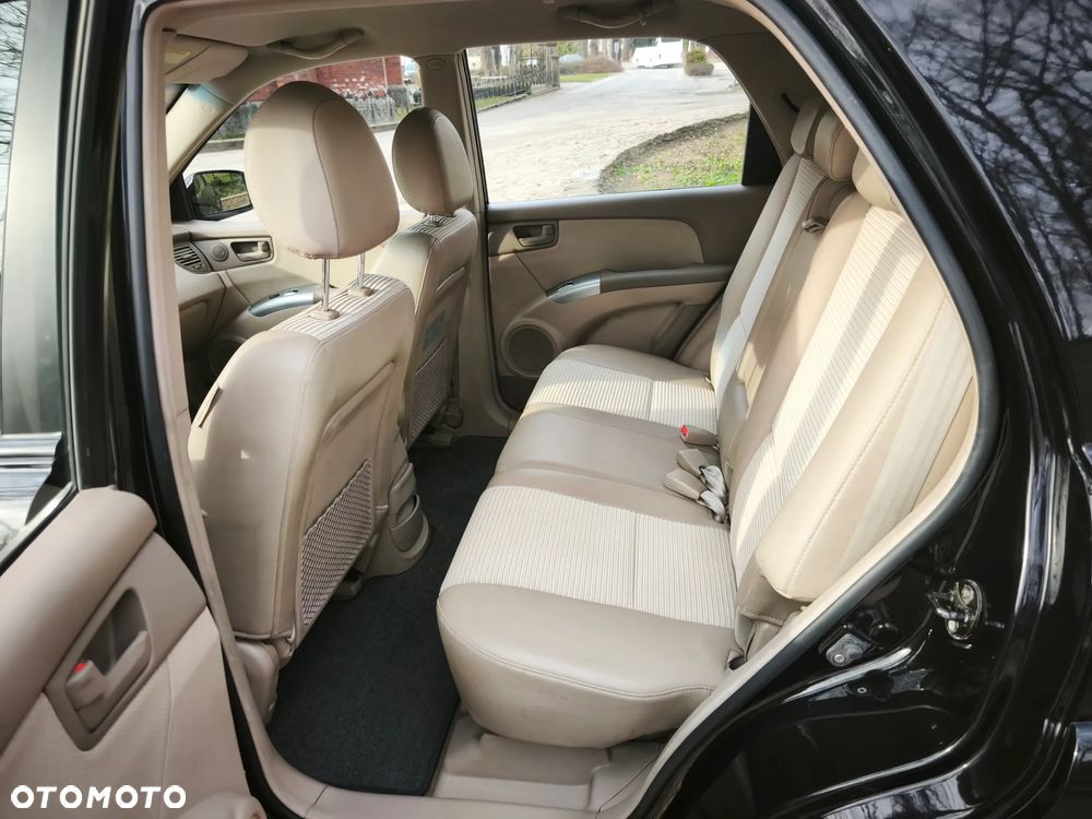 Kia Sportage 2.0 CRDI LX - 13