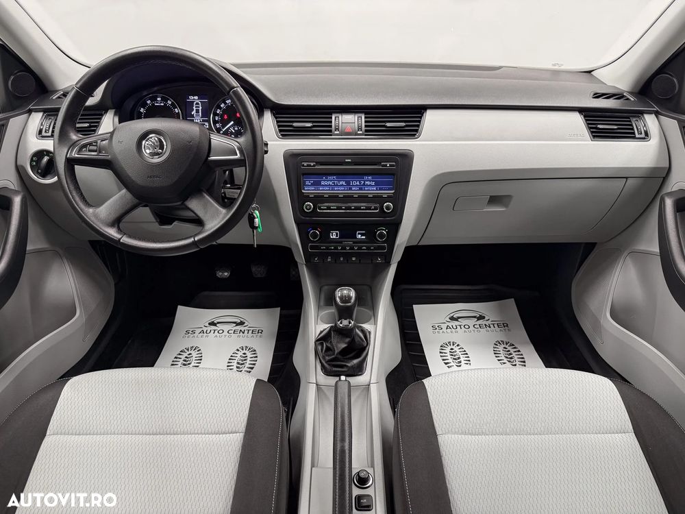 Skoda RAPID 1.2 TSI Ambition - 5