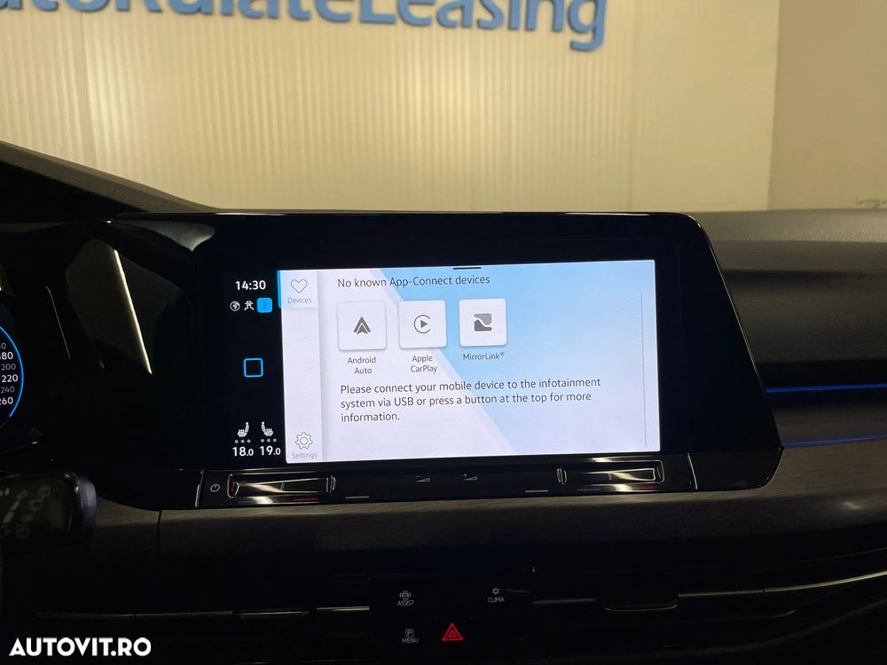 Volkswagen Golf 1.5 TSI ACT Style - 18