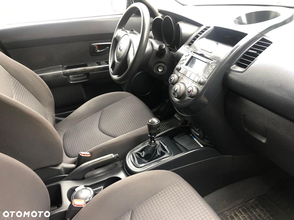 Kia Soul 1.6 CVVT - 14