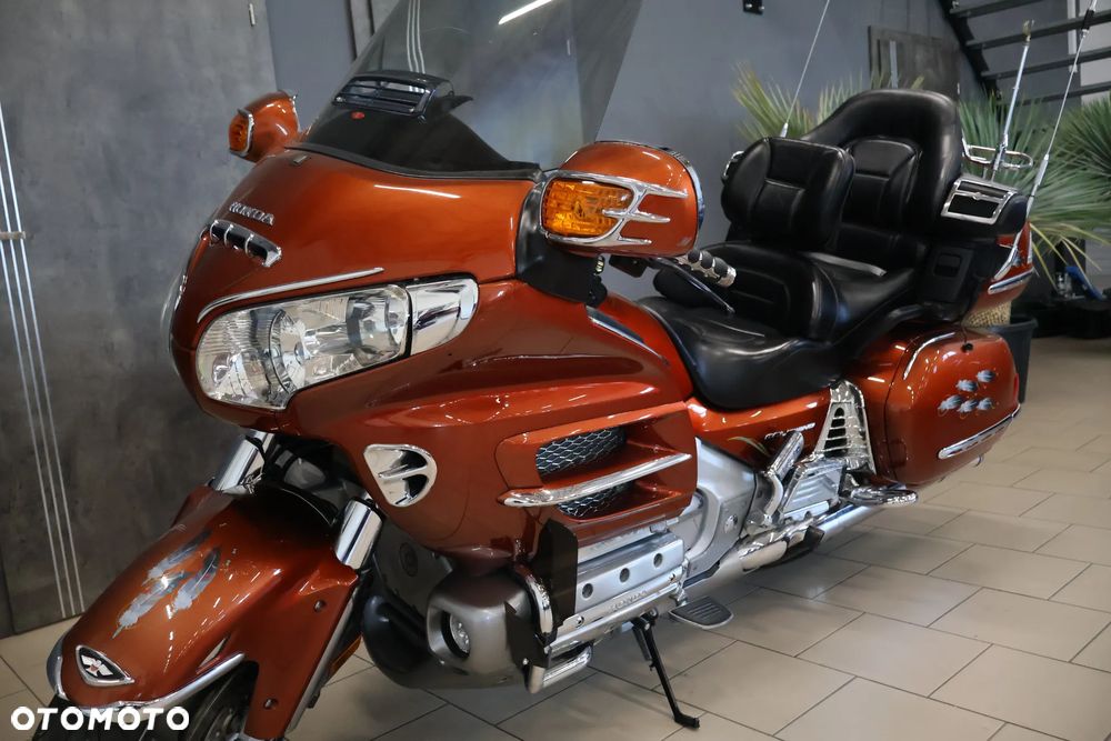 Honda GL - 22