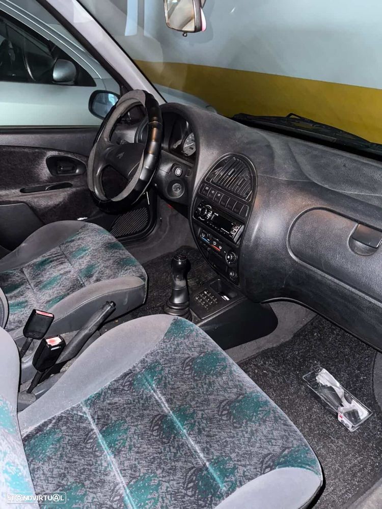 Citroën Saxo 1.1i SX - 4