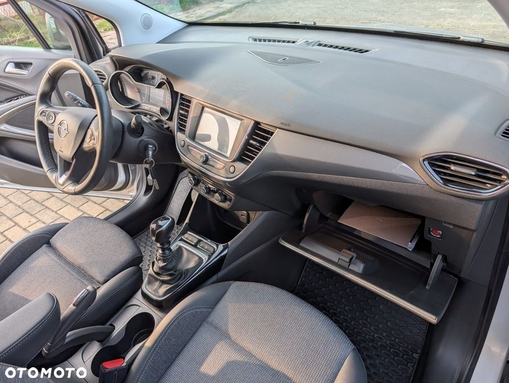 Opel Crossland X - 29