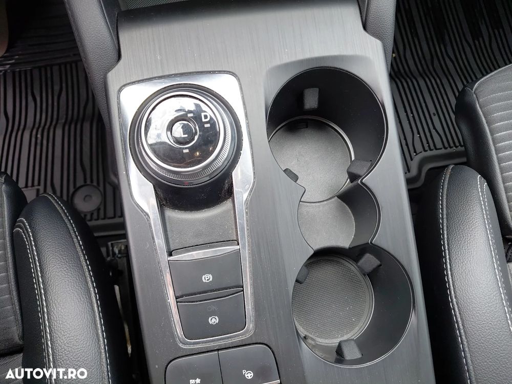 Ford Kuga 2.5 Duratec PHEV Titanium X - 23