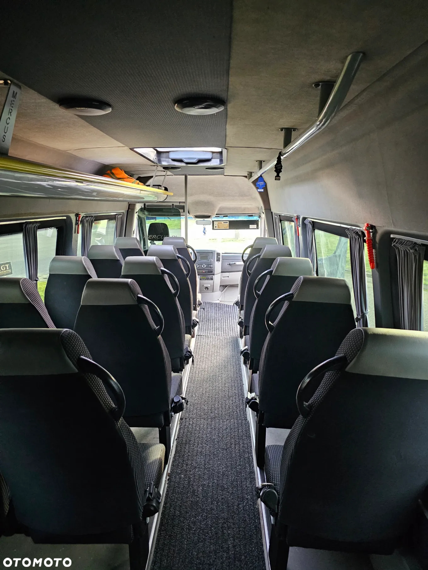 Mercedes-Benz Sprinter - 4