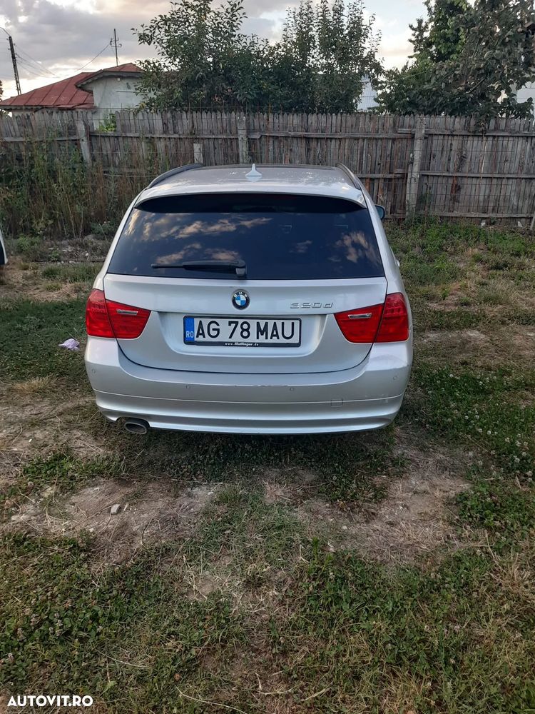 BMW Seria 3 320d xDrive DPF Aut. - 4