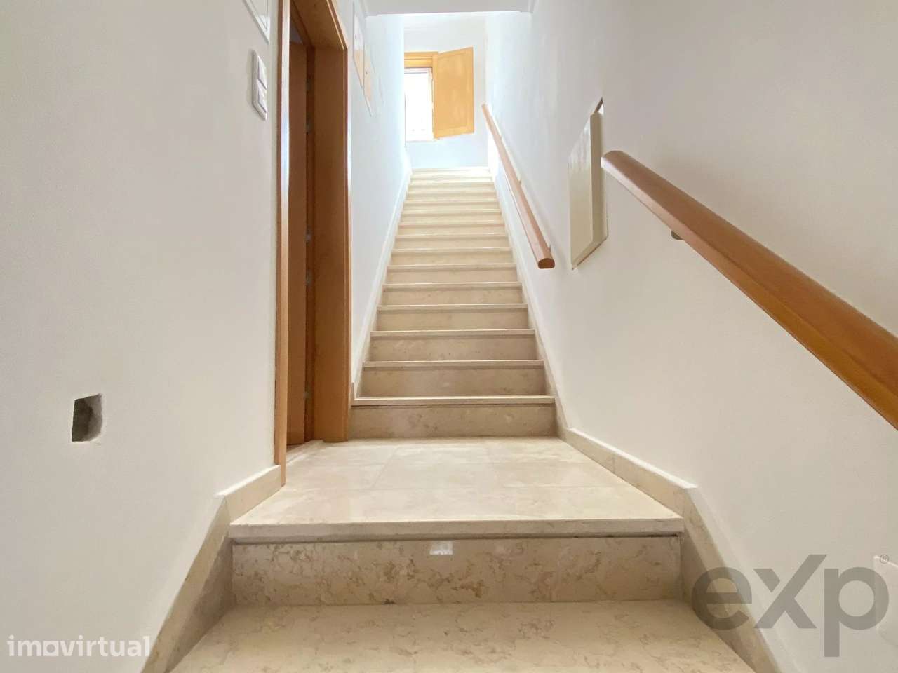 Prédio remodelado de raíz - Bairro Alto, Lisboa - Grande imagem: 4/47