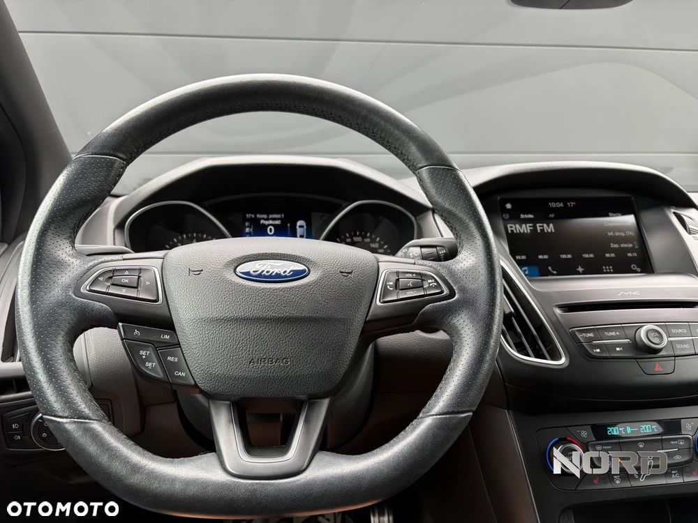 Ford Focus 1.0 EcoBoost ST-Line ASS - 23