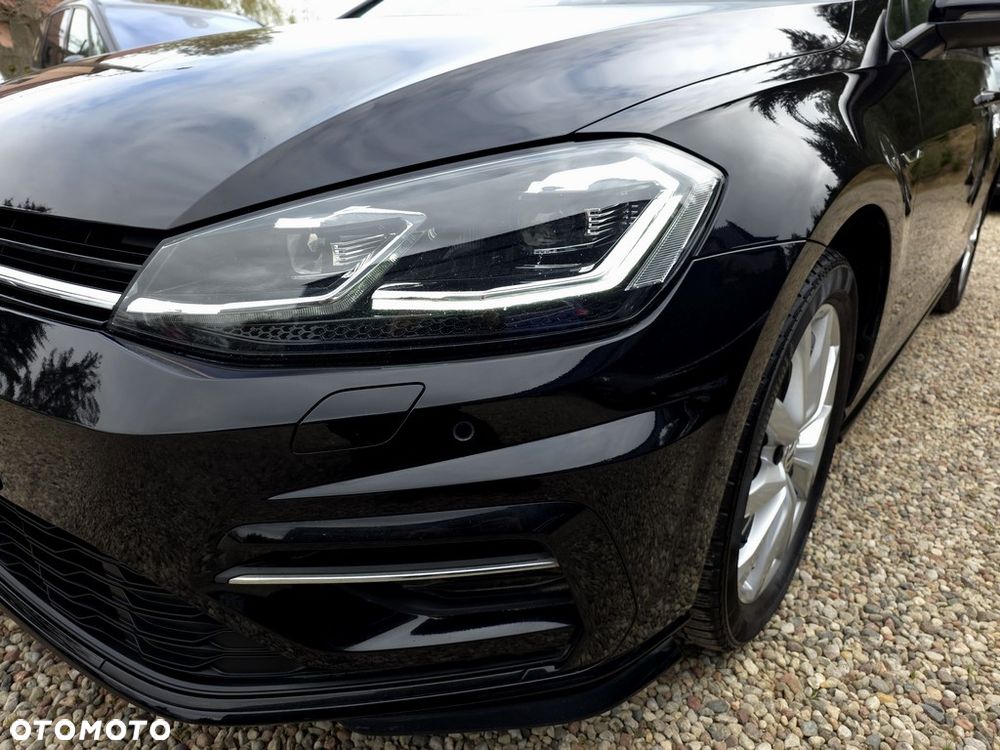 Volkswagen Golf - 25