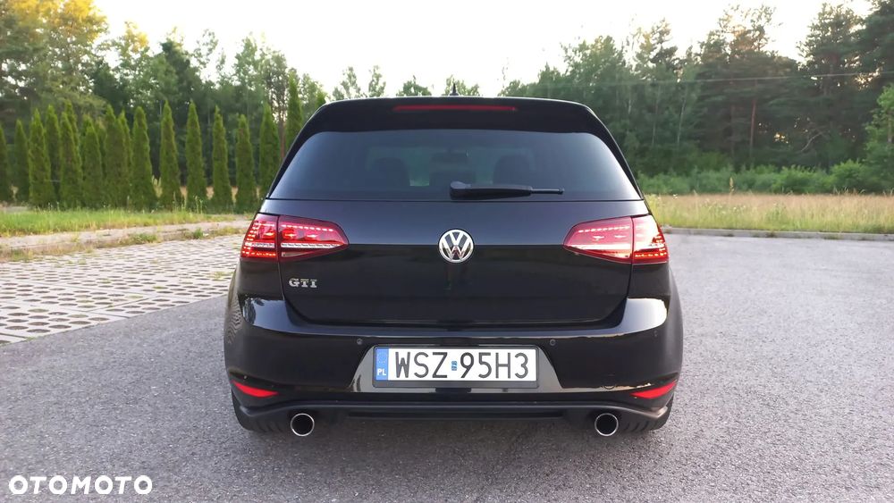 Volkswagen Golf GTI BlueMotion Technology - 6