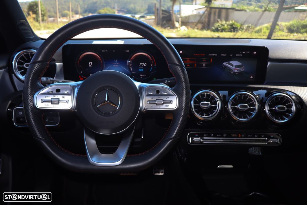 Mercedes-Benz A 250 e AMG Line - 15