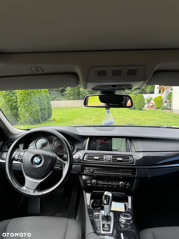 BMW Seria 5 520d - 8