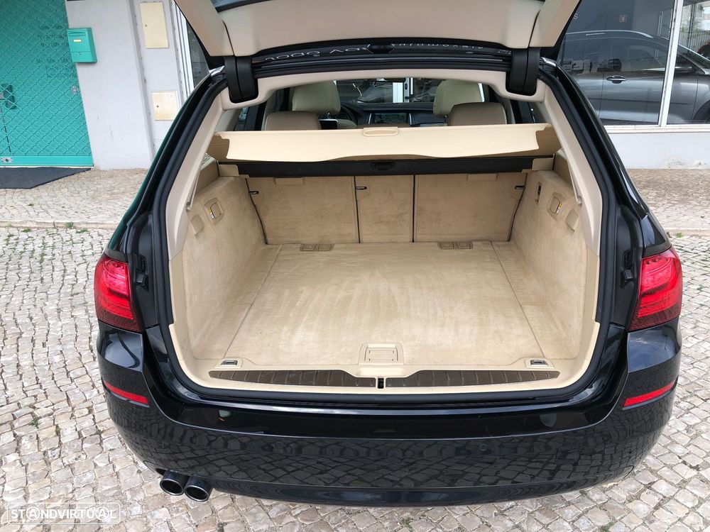 BMW 520 d Exclusive Auto 129g - 18