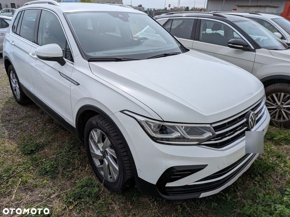 Volkswagen Tiguan - 2