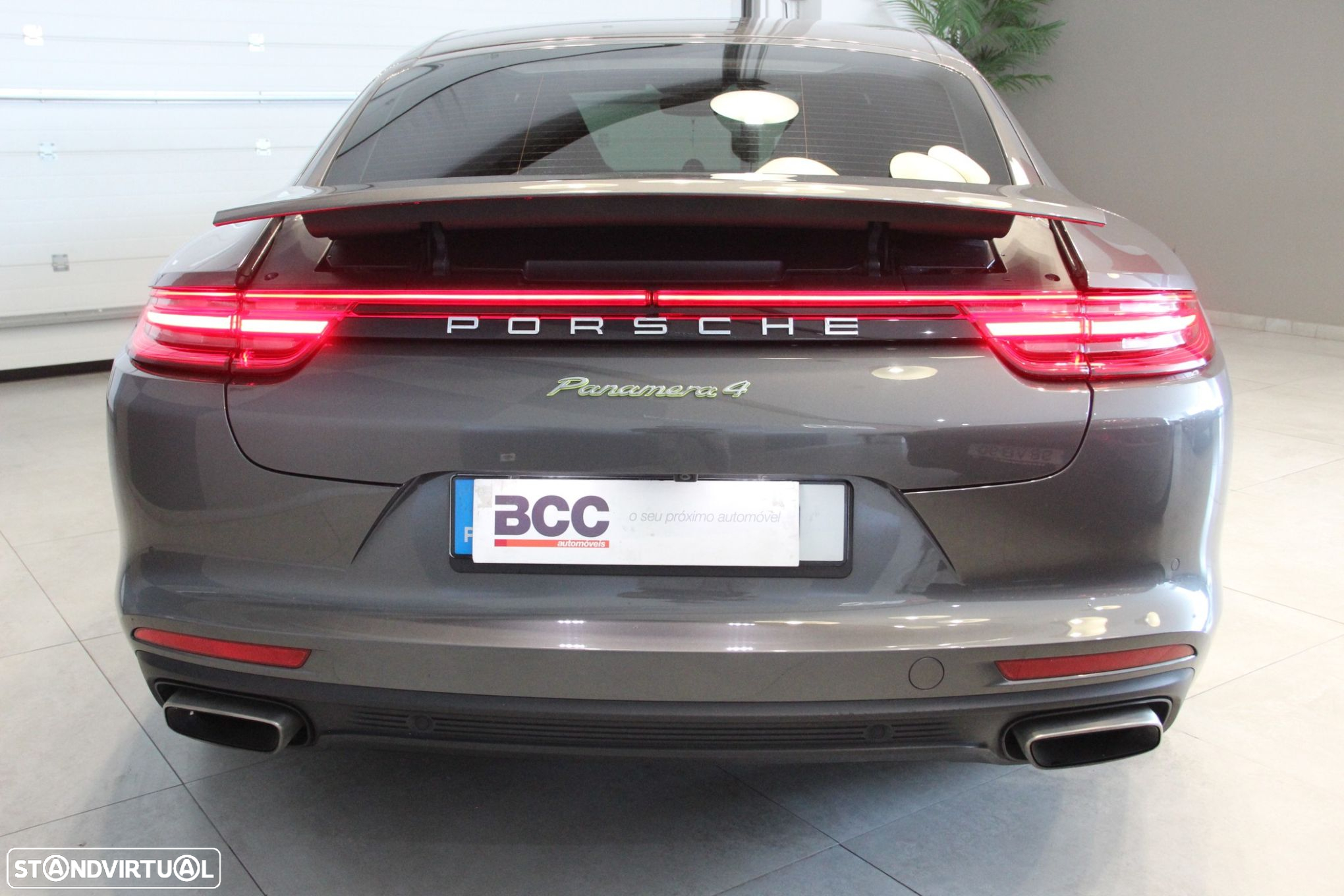 Porsche Panamera - 9