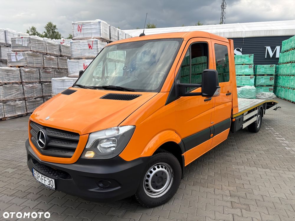 Mercedes-Benz Sprinter - 4