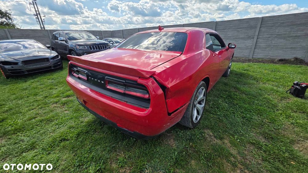 Dodge Challenger 5.7 R/T - 7