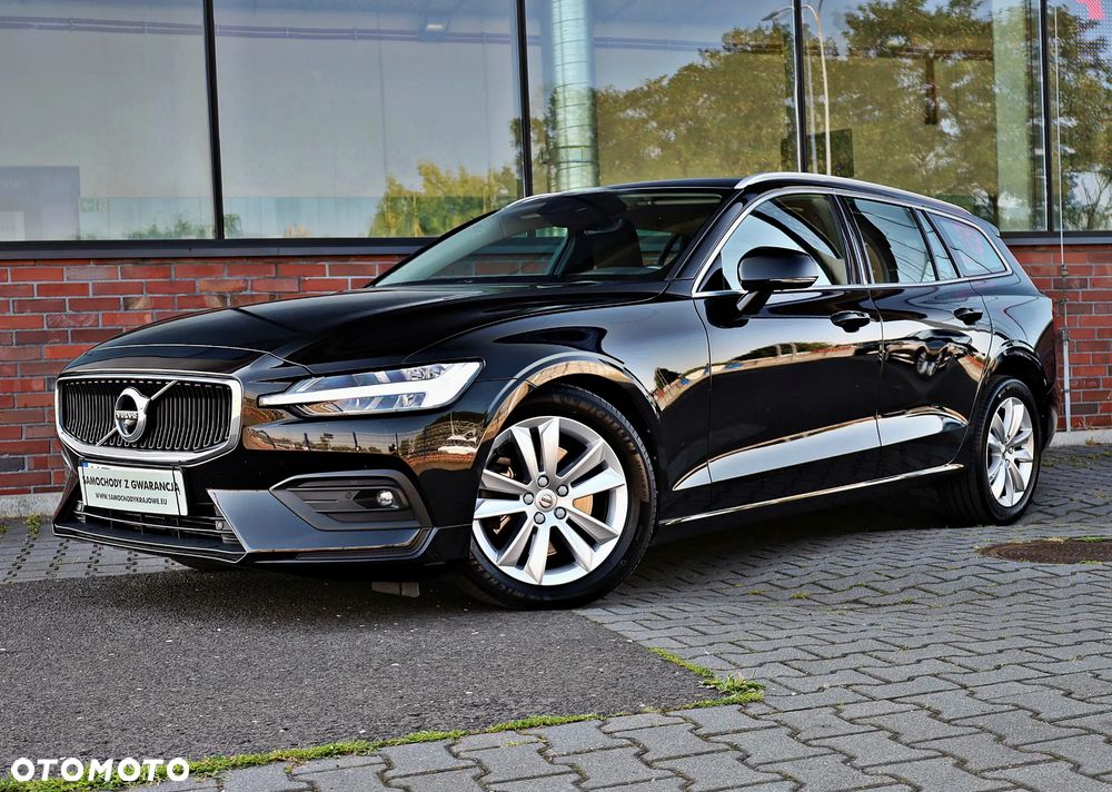 Volvo V60 B4 D Momentum - 4