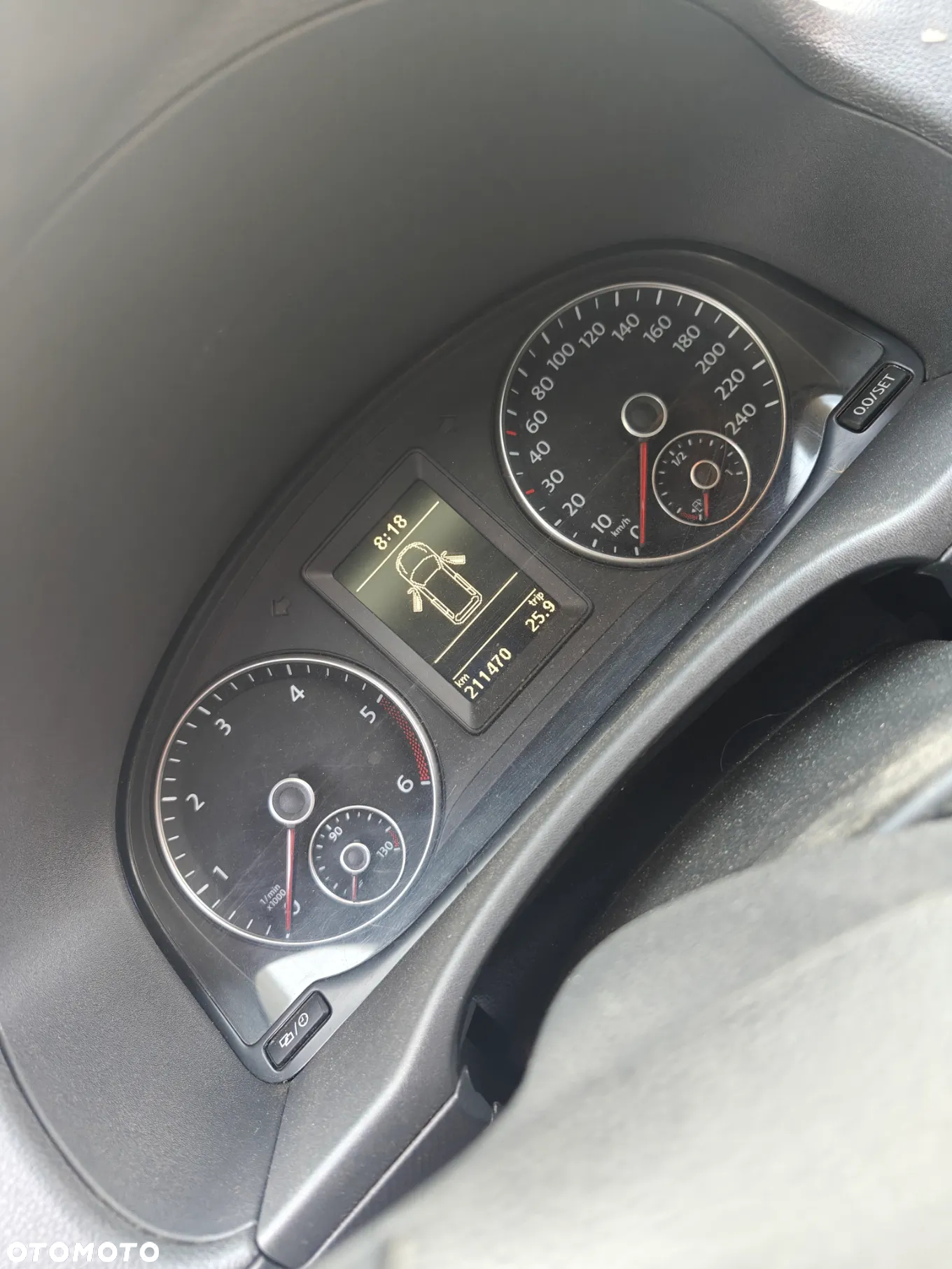 Volkswagen Caddy - 10
