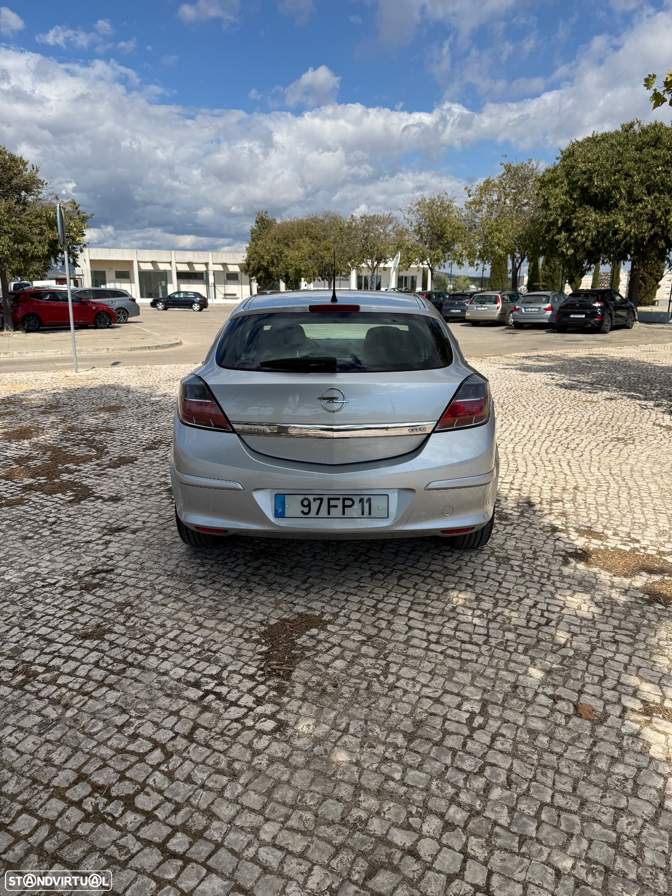 Opel Astra GTC 1.3 CDTi - 5