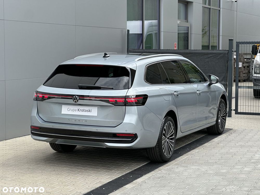 Volkswagen Passat Variant 1.5 TSI EVO Elegance DSG - 7