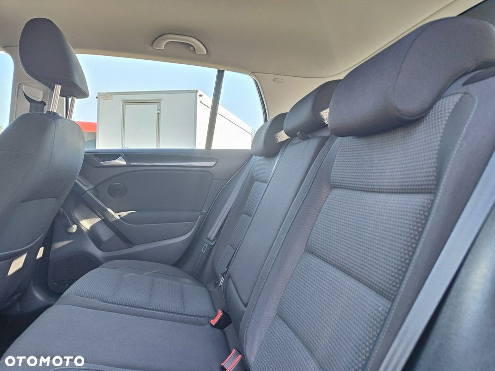 Volkswagen Golf 1.4 TSI Style - 24