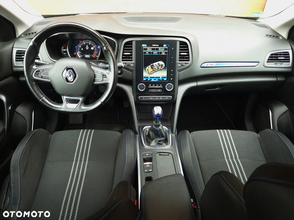 Renault Megane TCe 160 GPF GT LINE - 27