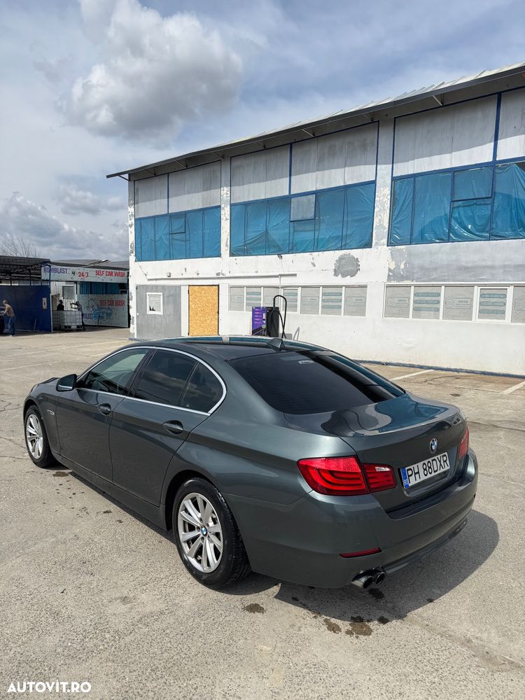 BMW Seria 5 520d - 6