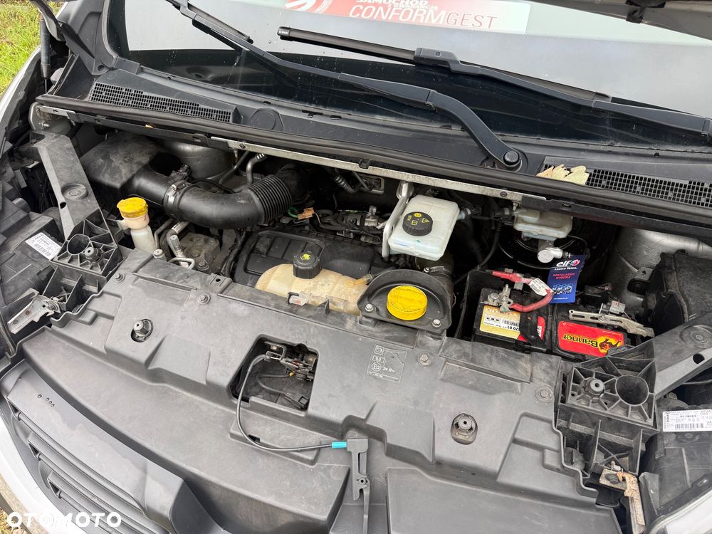 Renault Trafic - 31