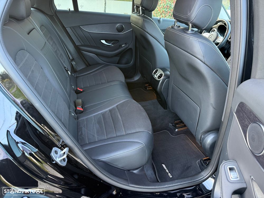 Mercedes-Benz GLC 300 - 32